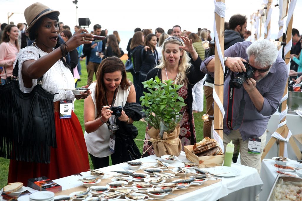 TBEX 2015 Bloggers before lunch