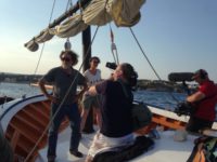 Tela Marinera, gambes i televisió