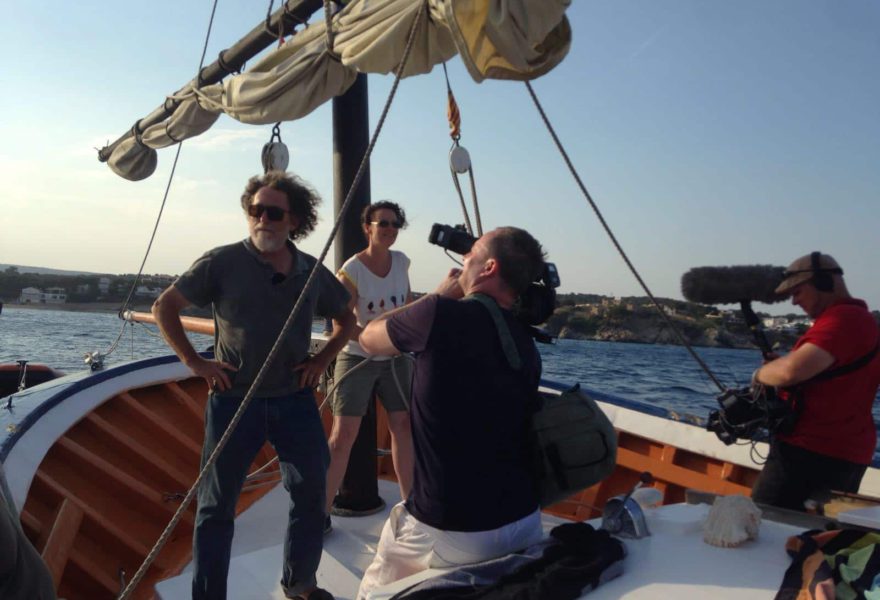 Tela Marinera, gambes i televisió