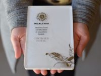 El Hotel Peralada Wine Spa & Golf recibe el certificado Healthia